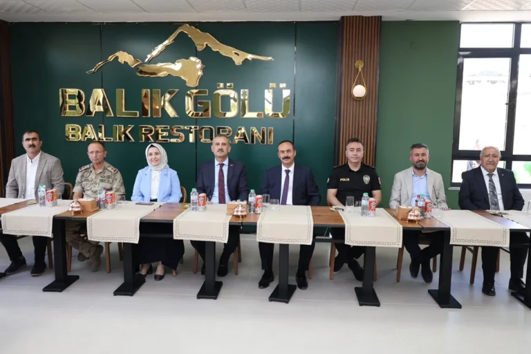 Vali Önder Bozkurt Taşlıçay Balık Gölü Alabalık Tesisi’ni Açtı