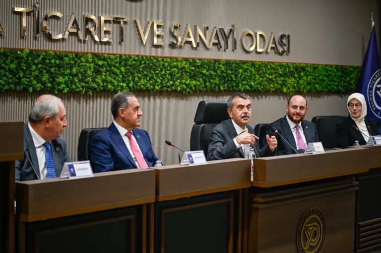 Yalova’da Mesleki Eğitim ve Sanayi Buluşması Yapıldı